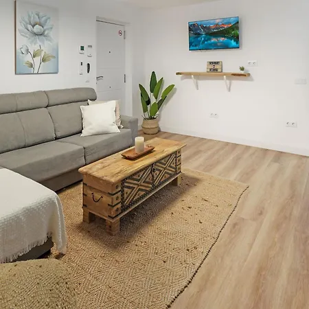 La Casita De Emily - Reformada, Bien Situada Y Con Piscina Amplia * סן מיגל דה אבונה