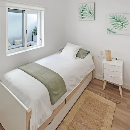 La Casita De Emily - Reformada, Bien Situada Y Con Piscina Amplia *