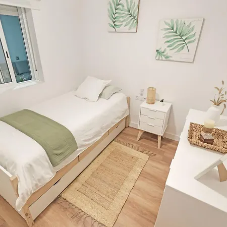 La Casita De Emily - Reformada, Bien Situada Y Con Piscina Amplia בית נופש *