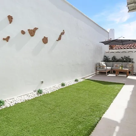 La Casita De Emily - Reformada, Bien Situada Y Con Piscina Amplia בית נופש *