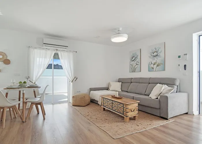 La Casita De Emily - Reformada, Bien Situada Y Con Piscina Amplia Holiday home San Miguel de Abona