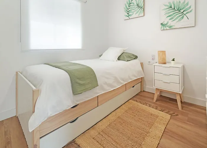 La Casita De Emily - Reformada, Bien Situada Y Con Piscina Amplia Holiday home *