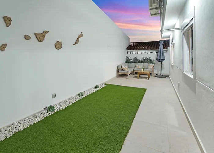 La Casita De Emily - Reformada, Bien Situada Y Con Piscina Amplia San Miguel de Abona